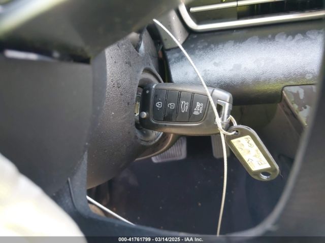 5NPLL4AG2PH110018 Hyundai ELANTRA SE