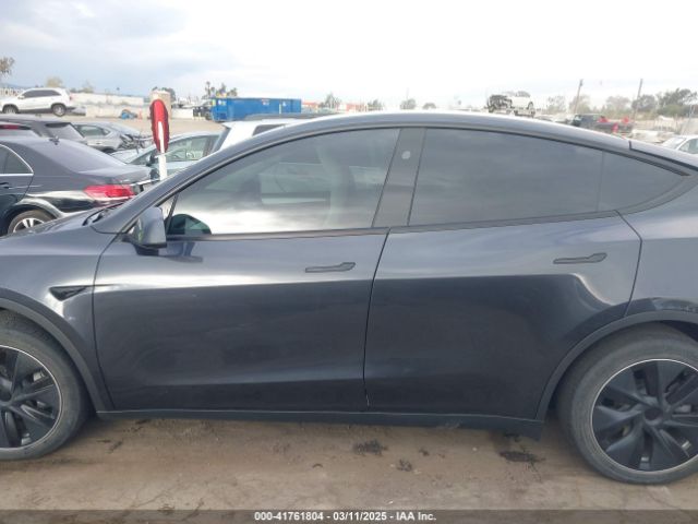 7SAYGDED8RF116209 Tesla Model Y Long Range Dual Motor All-wheel Drive/rwd