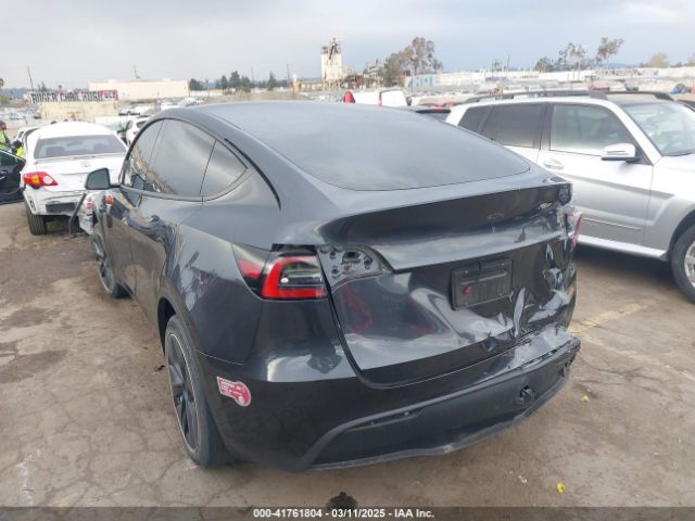 7SAYGDED8RF116209 Tesla Model Y Long Range Dual Motor All-wheel Drive/rwd