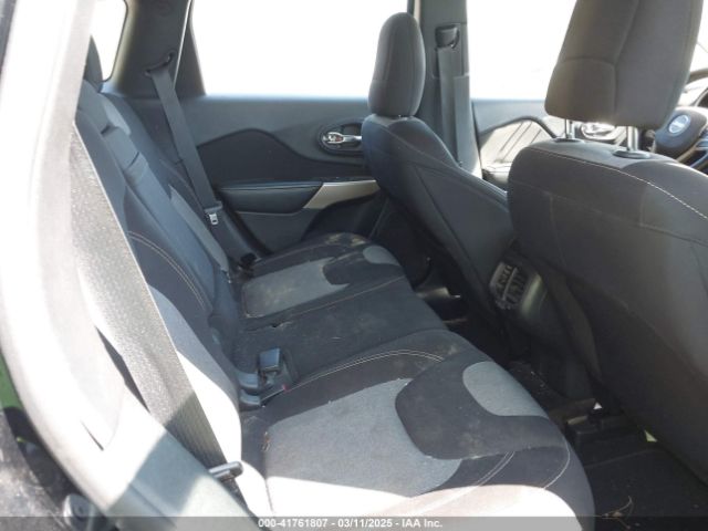 1C4PJLAB9HD231643 Jeep Cherokee Sport Fwd