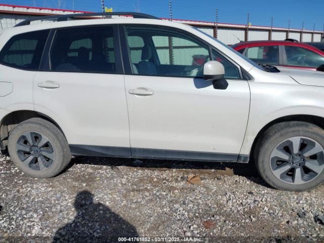 JF2SJAGC9JH545551 Subaru Forester 2.5i Premium