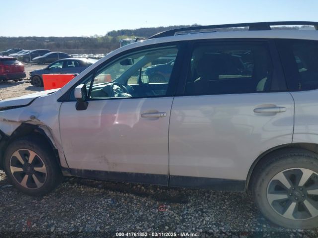 JF2SJAGC9JH545551 Subaru Forester 2.5i Premium