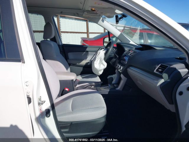 JF2SJAGC9JH545551 Subaru Forester 2.5i Premium
