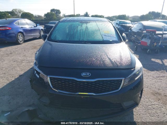 3KPFL4A77HE121230 KIA FORTE S