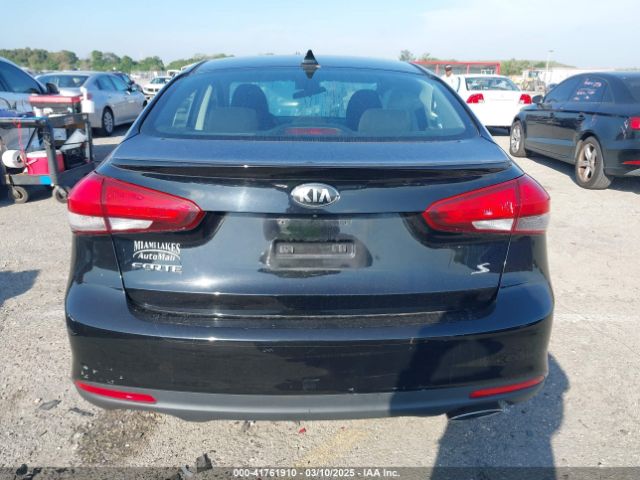 3KPFL4A77HE121230 KIA FORTE S