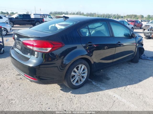 3KPFL4A77HE121230 KIA FORTE S