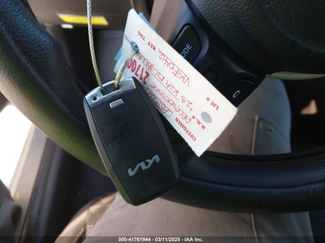 3KPA24AD1PE559033 KIA RIO S