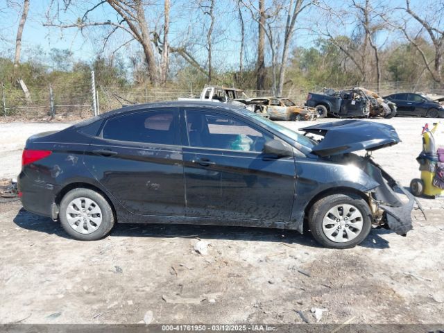 KMHCT4AE7GU076982 Hyundai ACCENT SE