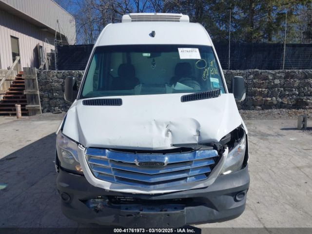WDYPE7CC1F5976786 Freightliner Sprinter 2500 Normal Roof