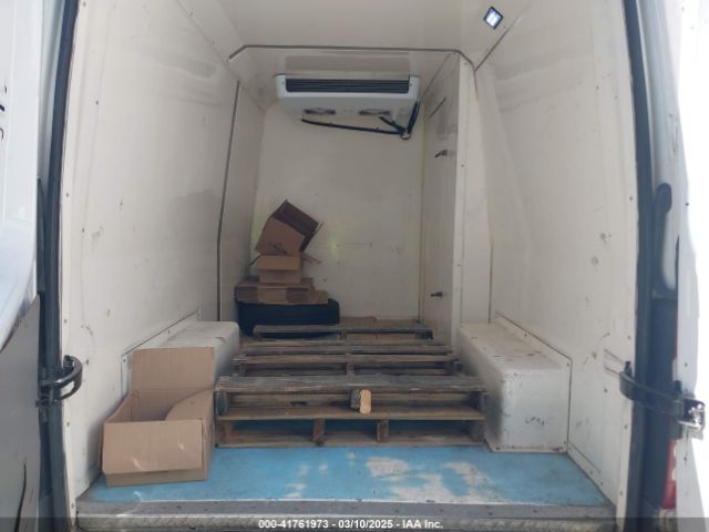 WDYPE7CC1F5976786 Freightliner Sprinter 2500 Normal Roof