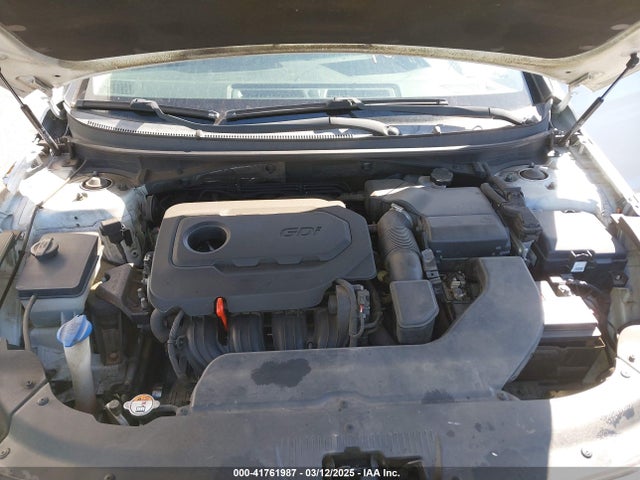 Hyundai SONATA SE 2015 5NPE24AF4FH078755 Image 10