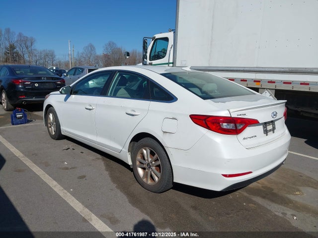 Hyundai SONATA SE 2015 5NPE24AF4FH078755 Image 3