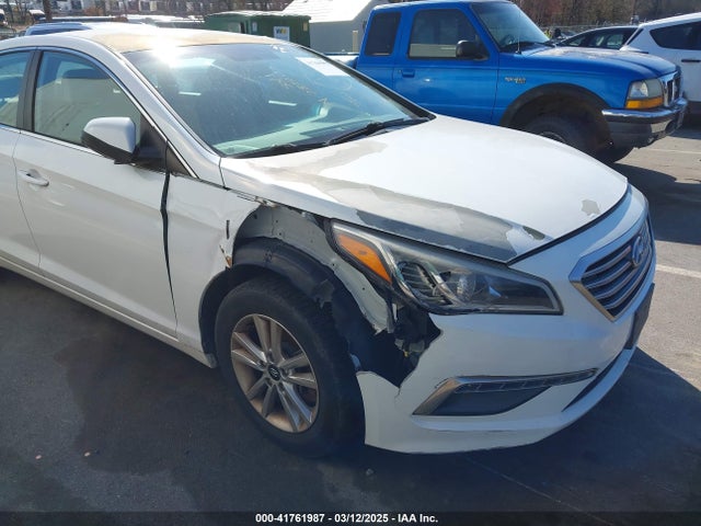 Hyundai SONATA SE 2015 5NPE24AF4FH078755 Image 6
