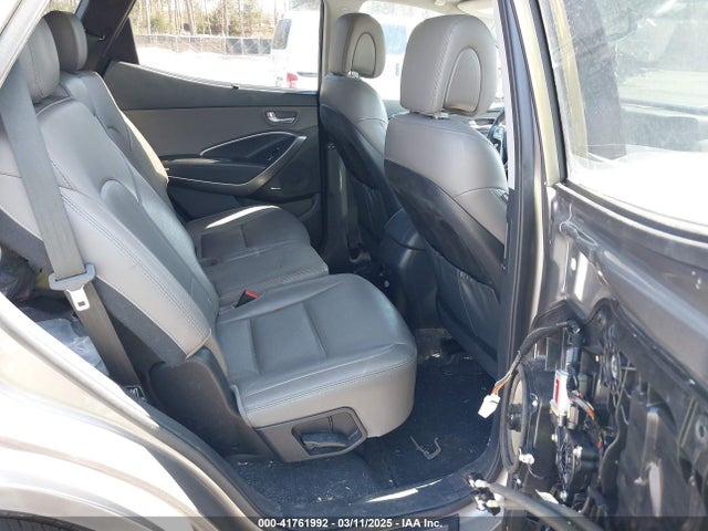 5XYZUDLB2FG262427 Hyundai Santa Fe Sport 2.4l