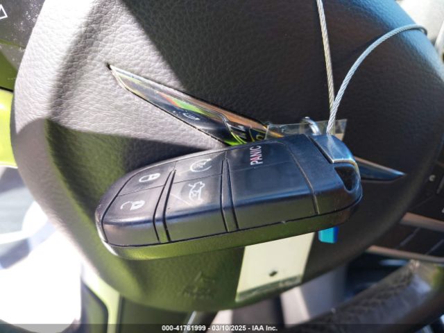2019 CHRYSLER 300 2C3CCAEG9KH585695 Photo 10