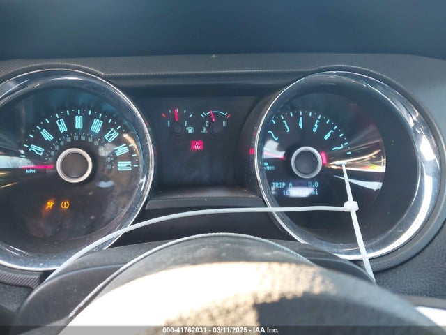1ZVBP8AM2E5327057 Ford Mustang V6