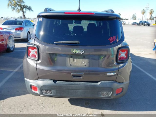 ZACCJABB5JPH92303 Jeep Renegade Latitude Fwd