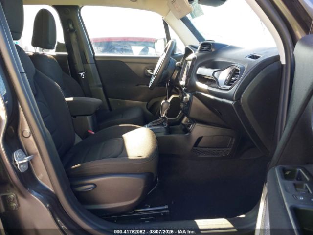 ZACCJABB5JPH92303 Jeep Renegade Latitude Fwd