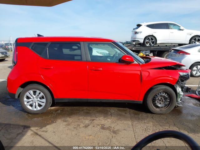 KNDJ23AU8P7196997 KIA SOUL LX