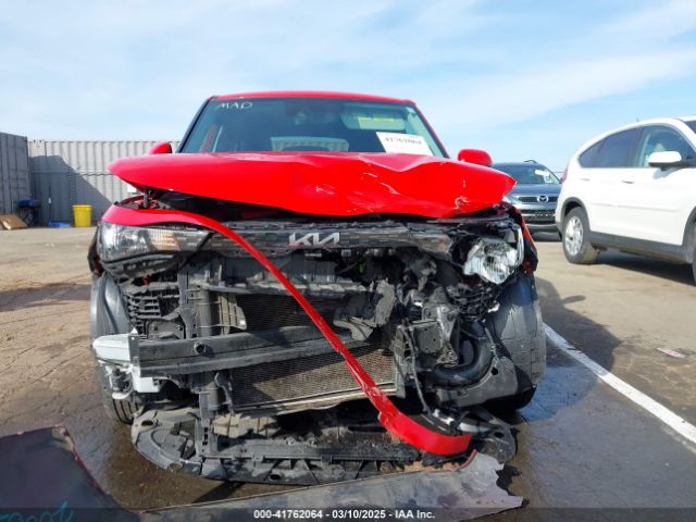 KNDJ23AU8P7196997 KIA SOUL LX
