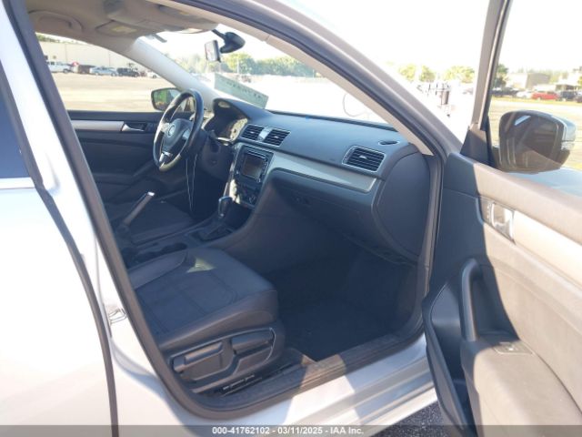 1VWAS7A32FC117843 Volkswagen Passat 1.8t Limited Edition
