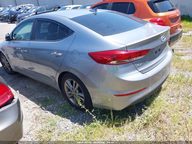 5NPD84LF5HH068620 Hyundai ELANTRA SE