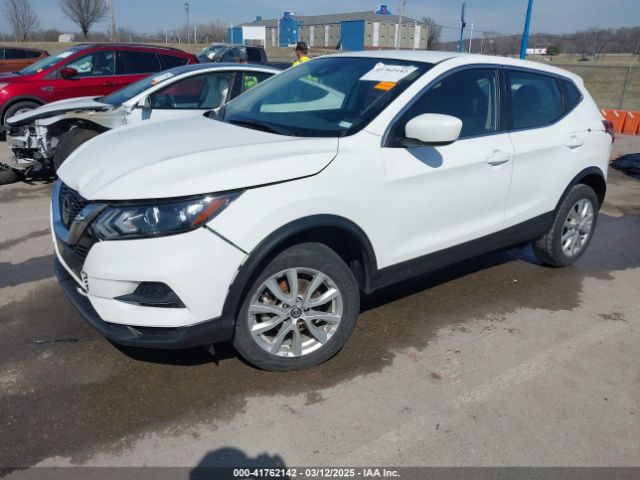JN1BJ1AV0MW301315 Nissan Rogue Sport S Fwd Xtronic Cvt