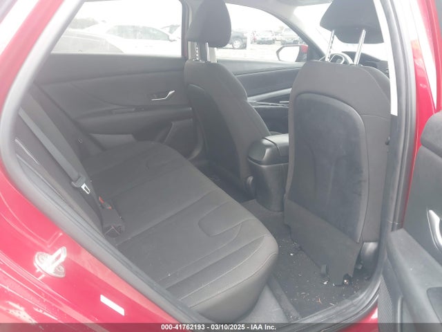KMHLM4AG7PU387665 Hyundai ELANTRA SEL