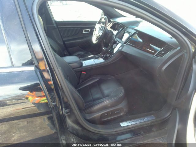 1FAHP2J82HG117912 Ford Taurus Limited