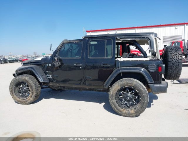 1C4HJXEG5KW518202 Jeep Wrangler Unlimited Sahara 4x4