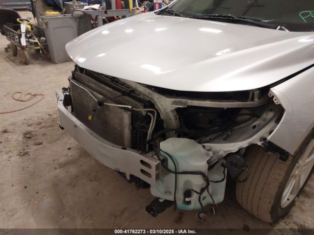 1G1ZC5STXLF027297 Chevrolet Malibu Fwd 1fl