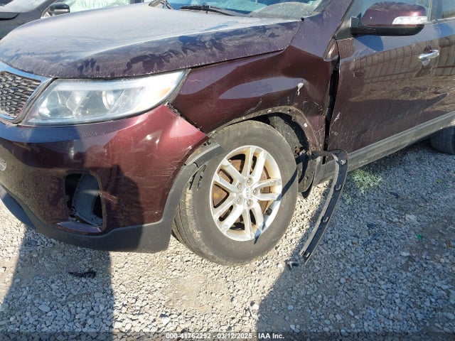 5XYKT3A69FG635001 KIA SORENTO LX