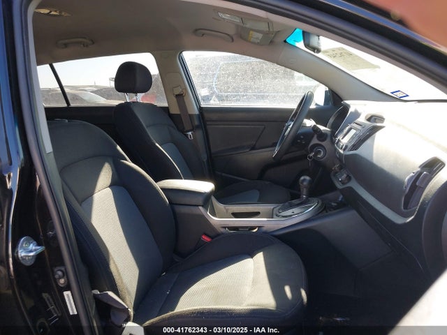 KNDPB3AC1E7656967 KIA Sportage Lx