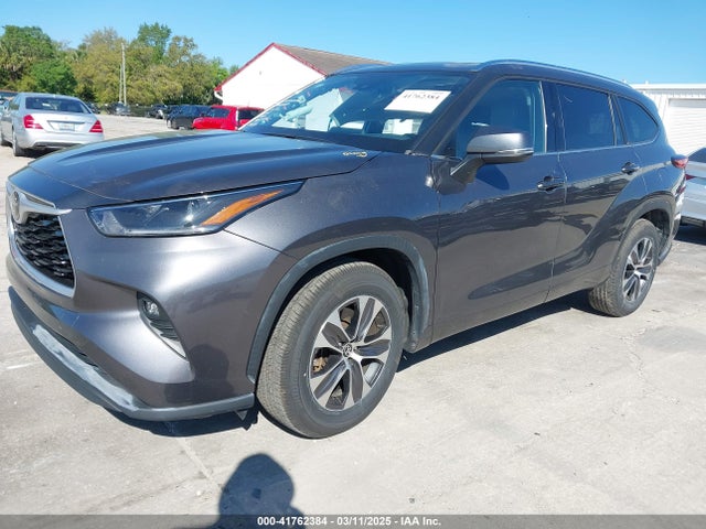 5TDHZRAH0MS056055 Toyota Highlander Xle