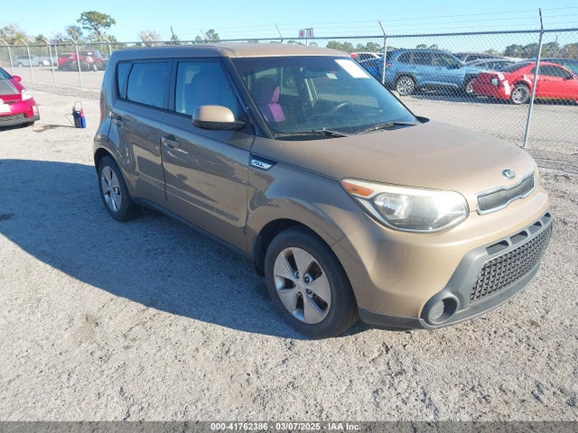 KIA Soul 2015 KNDJN2A23F7188563 Image 1