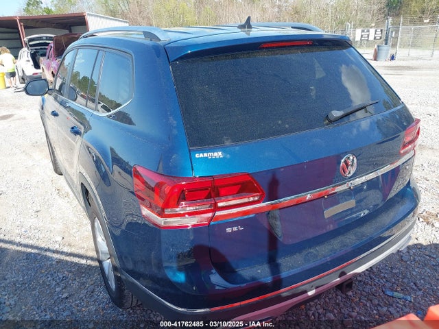 Volkswagen fsi 2018 1V2ER2CA3JC543742 Image 3