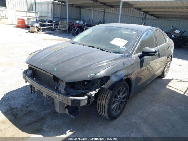 3FA6P0HD9HR196910 Ford FUSION SE