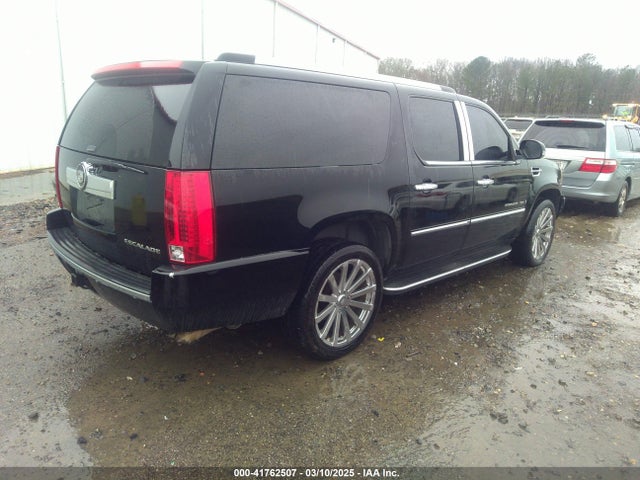 2008 CADILLAC ESCALADE ESV 1GYFK66858R118129 Photo 3