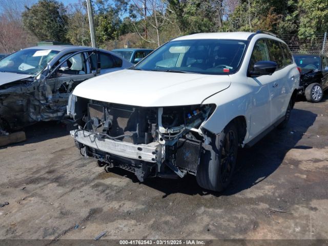 5N1DR2MM2JC638617 Nissan Pathfinder Sl