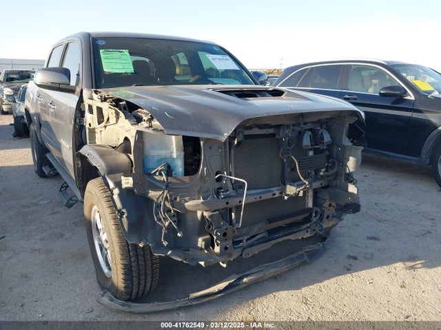 5TFAZ5CN9HX045858 Toyota Tacoma Trd Sport