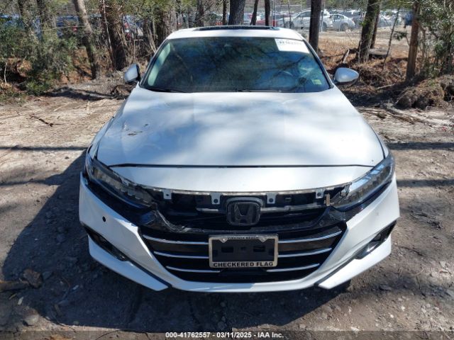 1HGCV3F95NA013660 Honda Accord Hybrid Touring
