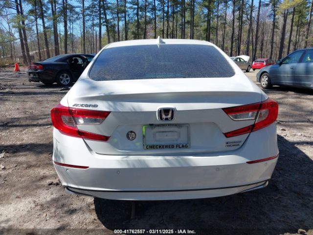1HGCV3F95NA013660 Honda Accord Hybrid Touring