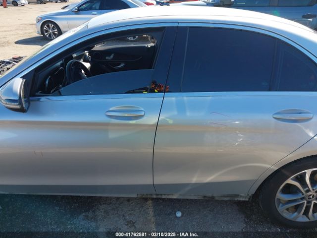 55SWF4JB8HU225214 Mercedes-Benz C 300 Luxury/sport
