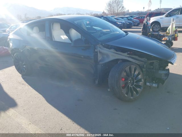 7SAYGDEF0NF447541 auction archive image