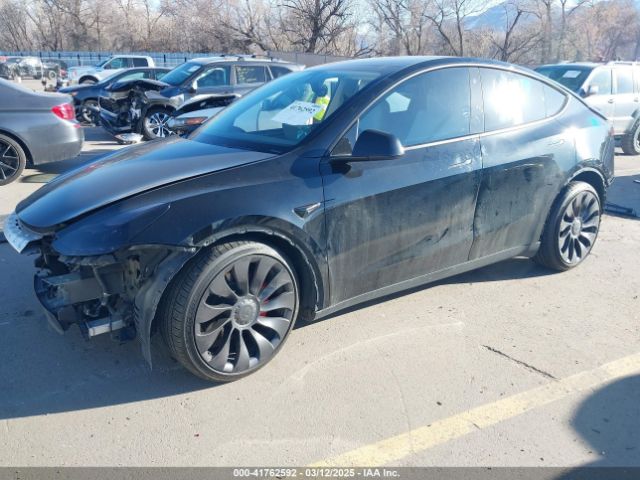 7SAYGDEF0NF447541 Tesla Model Y Performance Dual Motor All-wheel Drive