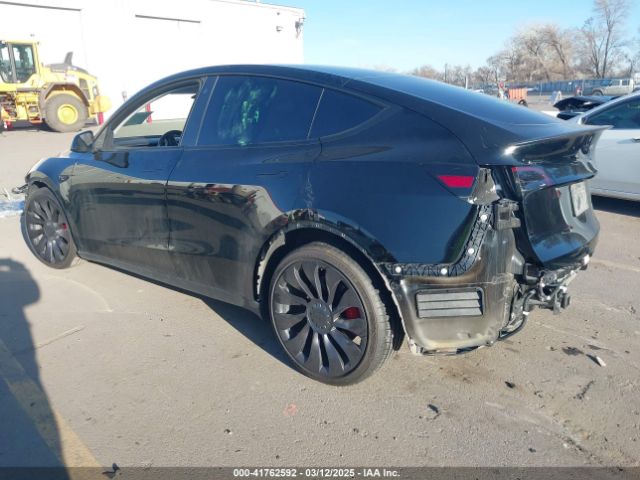 7SAYGDEF0NF447541 Tesla Model Y Performance Dual Motor All-wheel Drive
