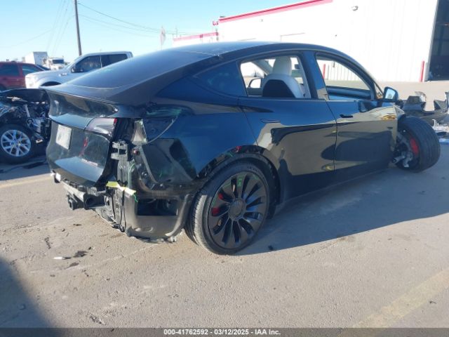 7SAYGDEF0NF447541 Tesla Model Y Performance Dual Motor All-wheel Drive