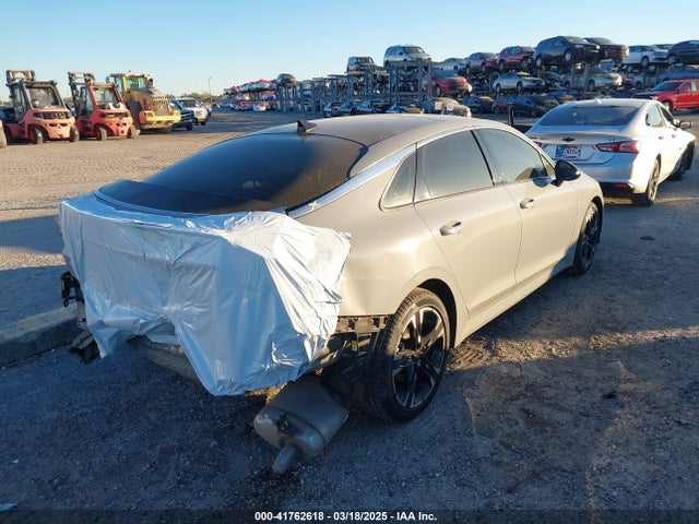 5XXG64J28NG126388 KIA K5 Gt-line