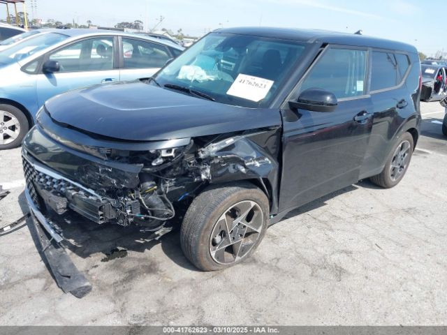 KNDJ33AU9P7881801 KIA SOUL EX