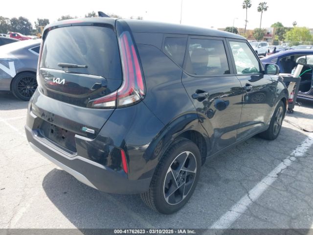 KNDJ33AU9P7881801 KIA SOUL EX